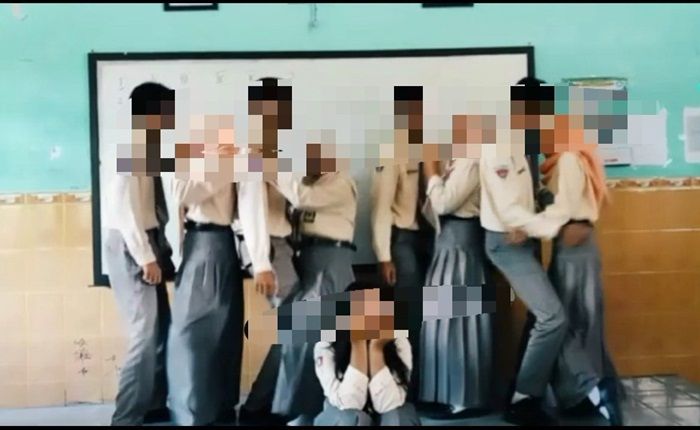 ​Dinas Pendidikan: Siswa Dalam Video Joget Berpasangan Harus Disanksi