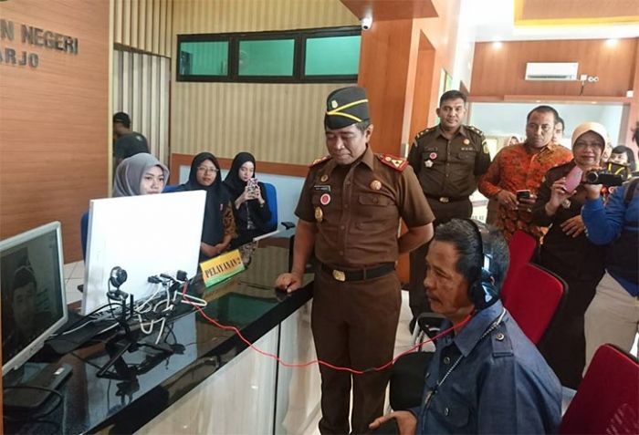 Kejari Sidoarjo Canangkan Zona Integritas, Wujudkan Wilayah Bebas Korupsi Kejari Sidoarjo Canangkan Zona Integritas, Wujudkan Wilayah Bebas Korupsi