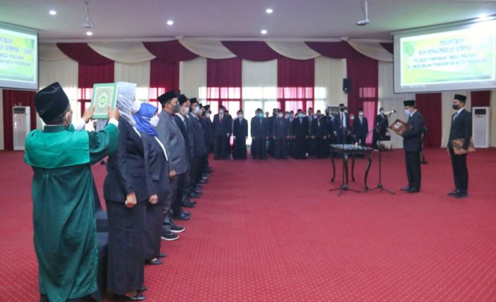 Mutasi Kepala OPD Jajaran Pemkot Pasuruan, Gus Ipul Rotasi 12 Pejabat Eselon II Mutasi Kepala OPD Jajaran Pemkot Pasuruan, Gus Ipul Rotasi 12 Pejabat Eselon II