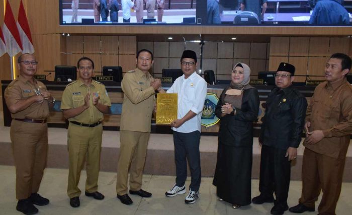 Dewan Dorong Eksekutif untuk Realisasikan Kejayaan Lamongan Berkeadilan Dewan Dorong Eksekutif untuk Realisasikan Kejayaan Lamongan Berkeadilan