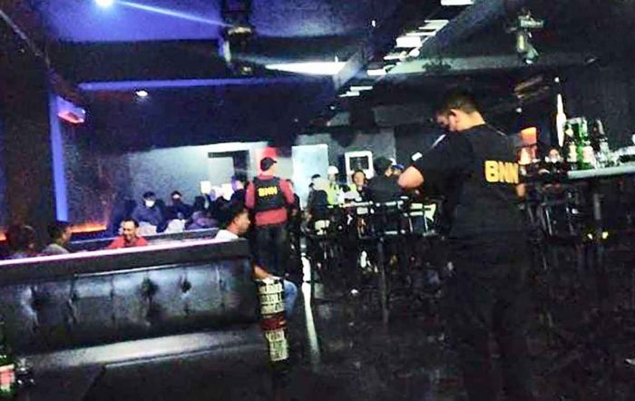Ada Janda Positif Narkoba saat BNNK Surabaya Razia Diskotik di Kenjeran