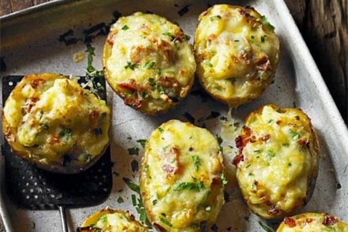 Resep Kentang Panggang Daging Asap, Ide Camilan Gurih dan Mengenyangkan Resep Kentang Panggang Daging Asap, Ide Camilan Gurih dan Mengenyangkan