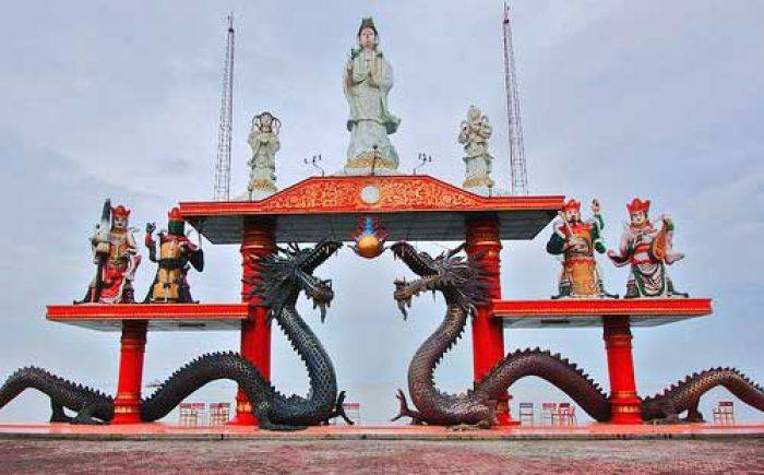 Umat Budha Protes Pemkot Surabaya, Tarif Umat Budha Protes Pemkot Surabaya, Tarif