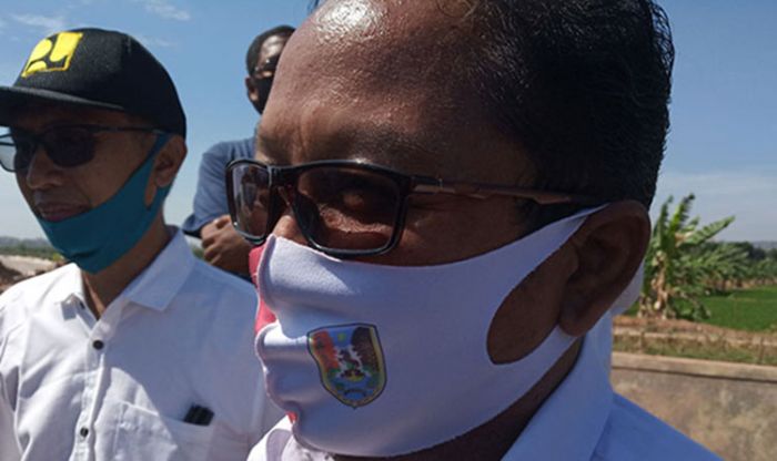 Saluran Irigasi Diuruk Material, Kepala PUPR Tuban Sebut Hanya Karena Miskomunikasi Saluran Irigasi Diuruk Material, Kepala PUPR Tuban Sebut Hanya Karena Miskomunikasi