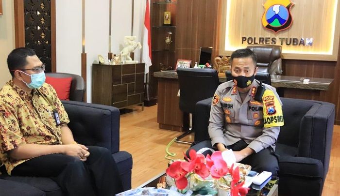 Temui Kapolres, Kepala UDD PMI Tuban Ingin Tingkatkan Jumlah Pendonor PK Temui Kapolres, Kepala UDD PMI Tuban Ingin Tingkatkan Jumlah Pendonor PK