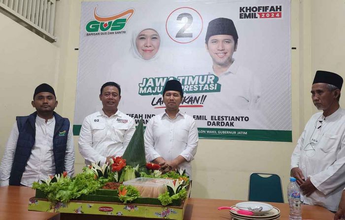 Khofifah-Emil Dapat Dukungan dari Barisan Gus dan Santri Khofifah-Emil Dapat Dukungan dari Barisan Gus dan Santri