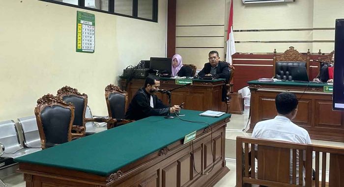 Sidang Korupsi Dana Hibah UMKM Gresik, 2 Pejabat Divonis 1 Tahun Penjara
