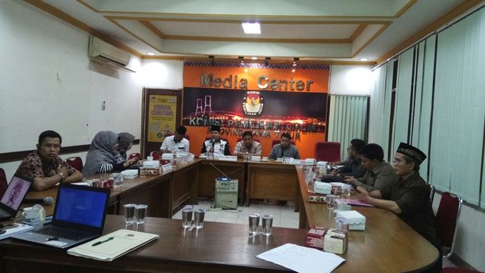 Pilgub Jatim, KPU Bagi Dua Zonasi Wilayah Kampanye Pilgub Jatim, KPU Bagi Dua Zonasi Wilayah Kampanye