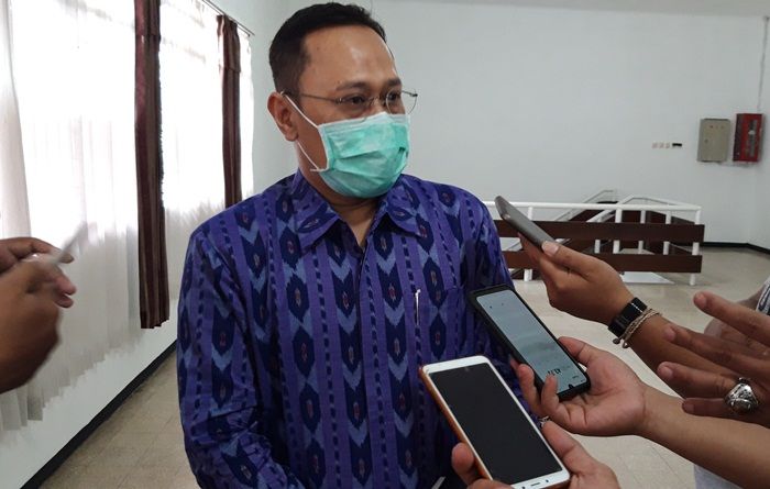 Hasil Rapid Test Ulang Dua Karyawan Golden Swalayan Non Reaktif Hasil Rapid Test Ulang Dua Karyawan Golden Swalayan Non Reaktif