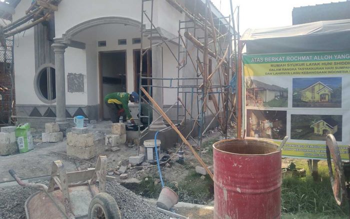 Pemuda Shiddiqiyyah Bangun Rumah Syukur Layak Huni untuk Warga Ngawi Pemuda Shiddiqiyyah Bangun Rumah Syukur Layak Huni untuk Warga Ngawi