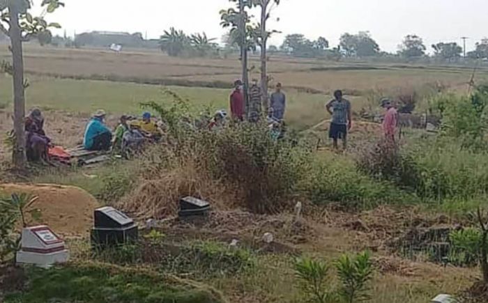 Seharian Kritis dan Tak Dapat Kamar di RS, Bumil Asal Desa Gredek Gresik Akhirnya Meninggal Seharian Kritis dan Tak Dapat Kamar di RS, Bumil Asal Desa Gredek Gresik Akhirnya Meninggal
