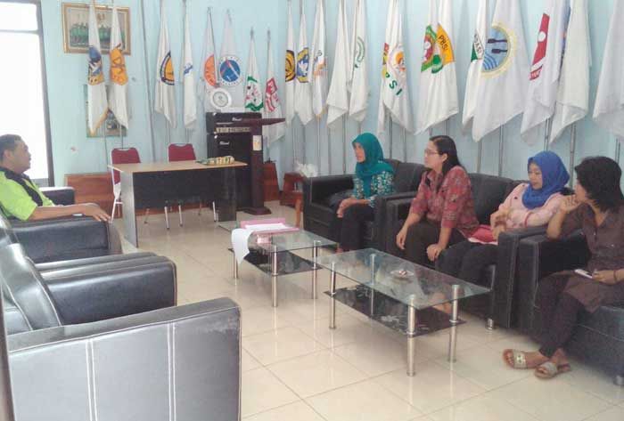 Minta Pelatih Percasi Diganti, Orang Tua Atlet Catur di Pacitan Ngeluruk KONI Minta Pelatih Percasi Diganti, Orang Tua Atlet Catur di Pacitan Ngeluruk KONI
