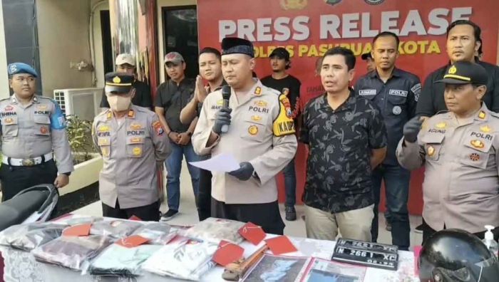 Polres Pasuruan Kota Ungkap Kasus Mayat dalam Karung