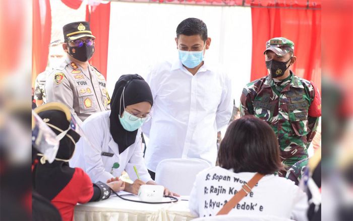 Percepat Capai Kekebalan Komunal, Wali Kota Kediri Apresiasi Serbuan Vaksinasi oleh Kodim 0809