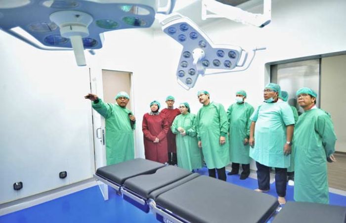 RSUD dr Soewandhi Punya 10 Ruang Operasi, Waktu Tunggu Kini Lebih Pendek RSUD dr Soewandhi Punya 10 Ruang Operasi, Waktu Tunggu Kini Lebih Pendek