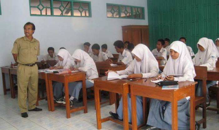 Tak Penuhi Syarat, Gubernur Evaluasi SMK Mini Tak Penuhi Syarat, Gubernur Evaluasi SMK Mini