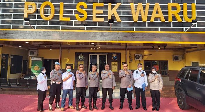 Peringati HUT Bhayangkara ke-76, Polsek Waru Ikuti Lomba Kebersihan