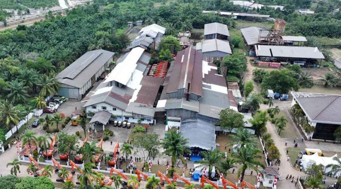 Menteri ATR/BPN Dampingi Presiden Prabowo Saksikan Penyerahan Barang Rampasan Negara ke PT Timah Tbk Menteri ATR/BPN Dampingi Presiden Prabowo Saksikan Penyerahan Barang Rampasan Negara ke PT Timah Tbk