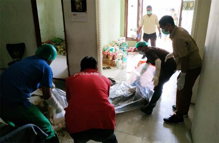 Perumahan Larangan Mega Asri Sidoarjo Digegerkan Penemuan Mayat Membusuk Perumahan Larangan Mega Asri Sidoarjo Digegerkan Penemuan Mayat Membusuk