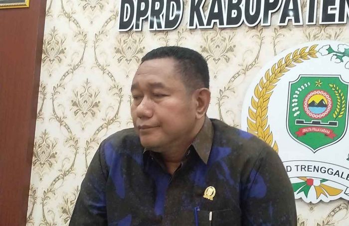 Gelar Rakor, Komisi II DPRD Trenggalek Minta OPD Penghasil PAD Bekerja Optimal Gelar Rakor, Komisi II DPRD Trenggalek Minta OPD Penghasil PAD Bekerja Optimal