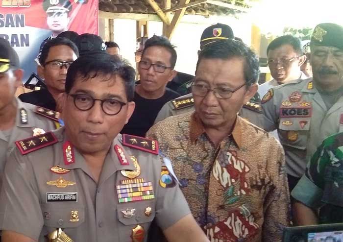 Soal Ambruknya Jembatan Widang, Kapolda Jatim: Kami Belum Tetapkan Tersangka Soal Ambruknya Jembatan Widang, Kapolda Jatim: Kami Belum Tetapkan Tersangka