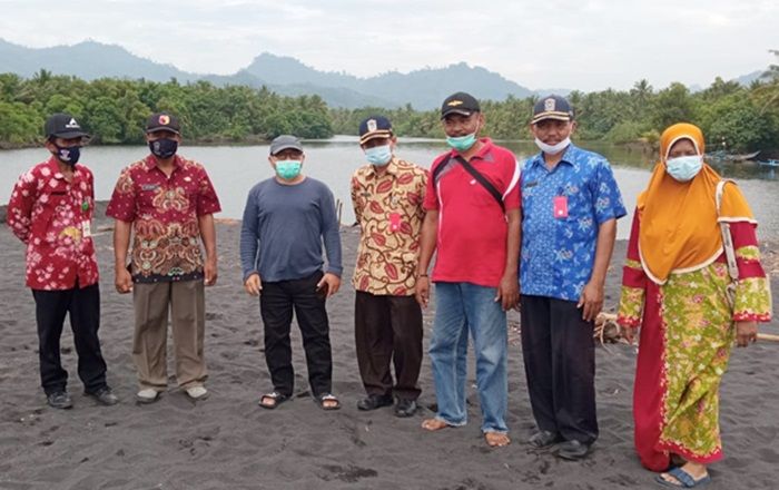 Artono Tagih Janji Dinas PU Sumber Daya Air Jatim Normalisasi Sungai di Tempursari Artono Tagih Janji Dinas PU Sumber Daya Air Jatim Normalisasi Sungai di Tempursari