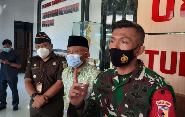 17.830 Dosis Vaksin Disalurkan Kodim 0811 Tuban Kepada Masyarakat 17.830 Dosis Vaksin Disalurkan Kodim 0811 Tuban Kepada Masyarakat