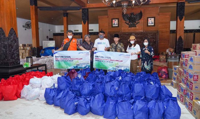 2 Anak Perusahaan Pelindo Bantu Korban Bencana di Trenggalek 2 Anak Perusahaan Pelindo Bantu Korban Bencana di Trenggalek