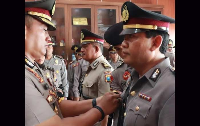 Kapolres Tuban Pimpin Sertijab Kapolsek Jatirogo