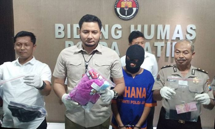 Homo, Perias Pengantin di Tulungagung Cabuli 50 Pelajar Homo, Perias Pengantin di Tulungagung Cabuli 50 Pelajar