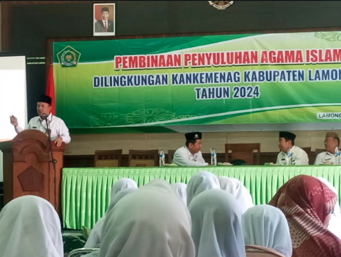 Kabid Penais dan Zawa Kemenag Jatim Berikan Pembinaan Penyuluh Agama Islam Lamongan Kabid Penais dan Zawa Kemenag Jatim Berikan Pembinaan Penyuluh Agama Islam Lamongan