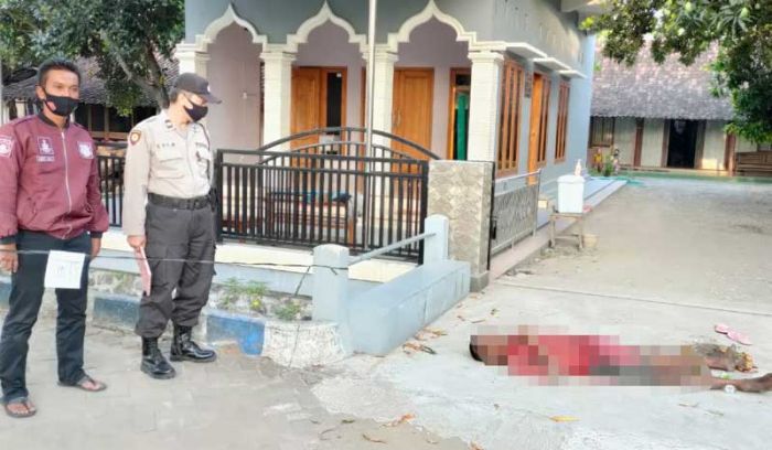 Dikira Tidur, Seorang Pria Ditemukan Meninggal di Depan Musola di Ngawi Dikira Tidur, Seorang Pria Ditemukan Meninggal di Depan Musola di Ngawi