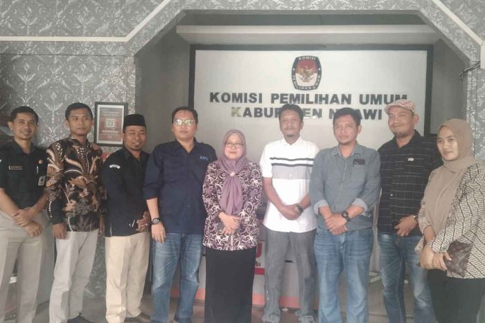 Usai Jalani Pelantikan, Komisioner Bawaslu Kunjungi Kantor KPU Ngawi