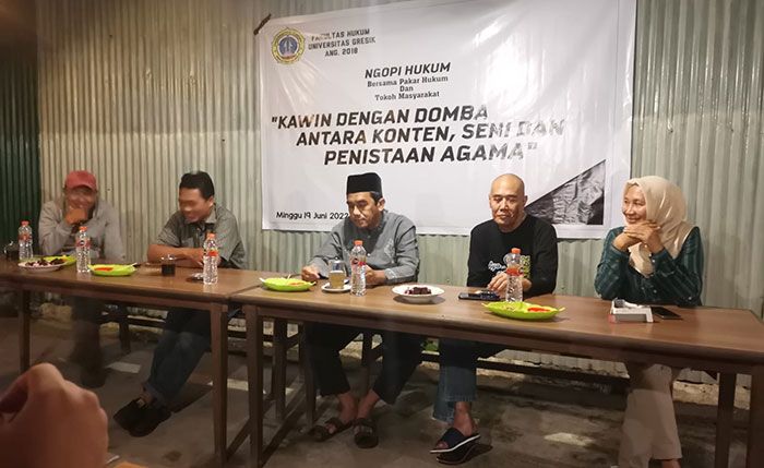 Tanya SPDP, Pelapor Pernikahan Manusia dengan Kambing Ngaku Tak Tahu Sudah Penyidikan Tanya SPDP, Pelapor Pernikahan Manusia dengan Kambing Ngaku Tak Tahu Sudah Penyidikan