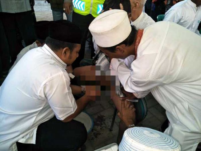 Sunatan Massal Haul Sunan Bonang Tuban Diikuti 86 Anak Sunatan Massal Haul Sunan Bonang Tuban Diikuti 86 Anak