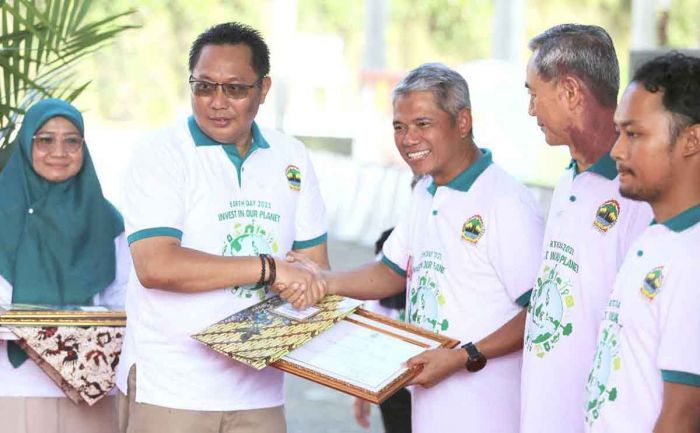 Pertambangan PT Semen Gresik Pabrik Rembang Raih Penghargaan Good Mining Practice 2023 Pertambangan PT Semen Gresik Pabrik Rembang Raih Penghargaan Good Mining Practice 2023