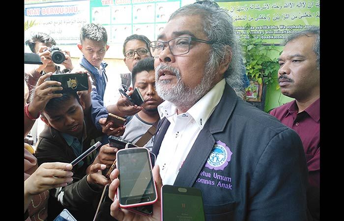 AMTKS Demo Disdik Kota Malang Tuntut Oknum Guru Cabul SDN Kauman 3 Dipecat