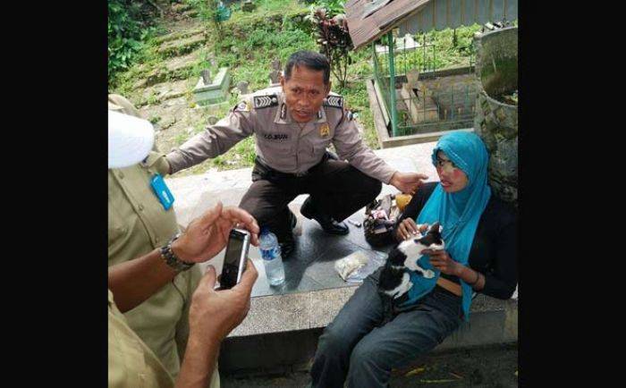 Orang Gila di Area Wisata Candi Penataran Diduga Dihamili Pemabuk Orang Gila di Area Wisata Candi Penataran Diduga Dihamili Pemabuk