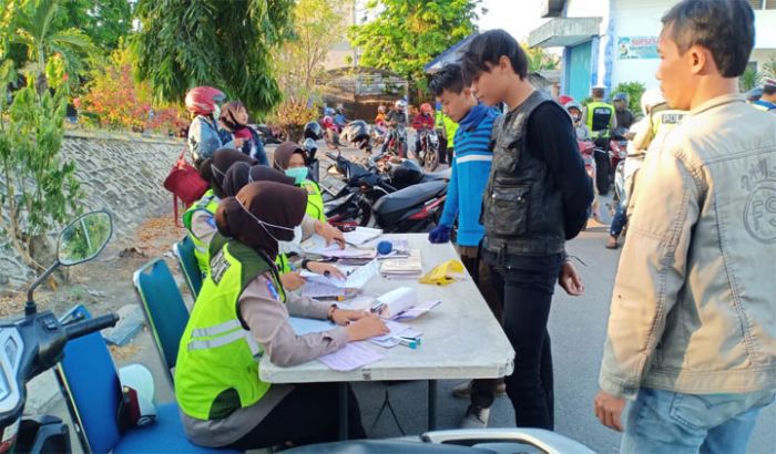 Operasi Patuh Semeru 2019, Pelanggaran Lalu Lintas di Lamongan Meningkat 45 Persen Operasi Patuh Semeru 2019, Pelanggaran Lalu Lintas di Lamongan Meningkat 45 Persen