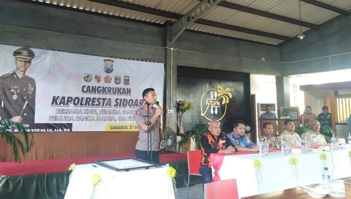Polresta Sidoarjo Ajak Elemen Masyarakat Jaga Kondusivitas Jelang Pilpres Polresta Sidoarjo Ajak Elemen Masyarakat Jaga Kondusivitas Jelang Pilpres