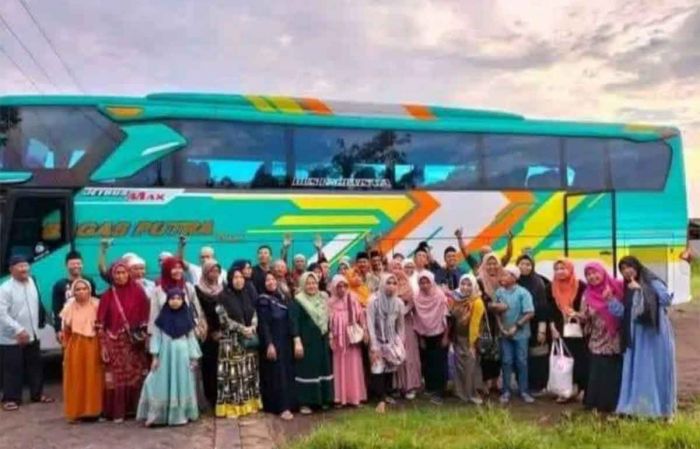 Tewaskan 5 Penumpang, Kecelakaan Bus Peziarah di Gresik Viral