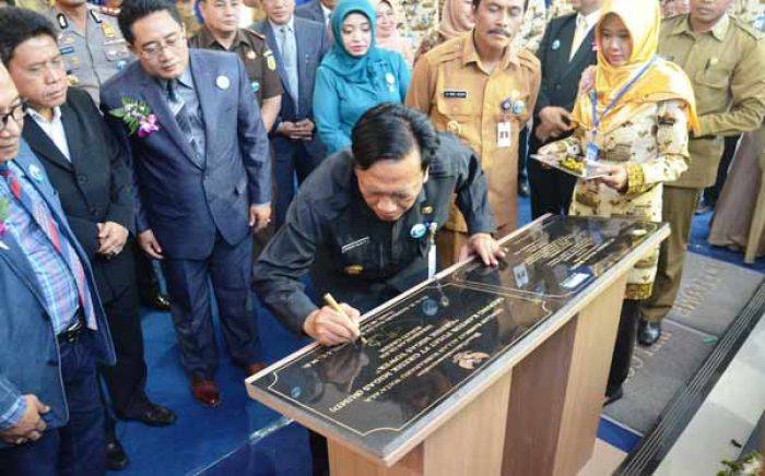 Bupati Resmikan Gedung Gresik Migas Tower Bupati Resmikan Gedung Gresik Migas Tower