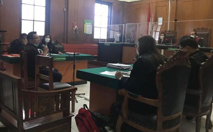 Jadi Saksi di Persidangan, Christeven Akui Belum Bayar Kewajiban Penambangan Kepada Terdakwa Jadi Saksi di Persidangan, Christeven Akui Belum Bayar Kewajiban Penambangan Kepada Terdakwa