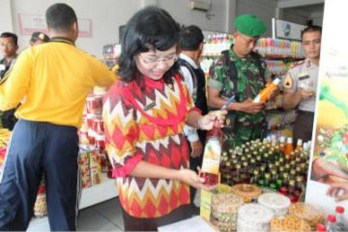 Jelang Ramadan, Minimarket di Nganjuk Dirazia, Banyak Mamin Berkemasan Rusak