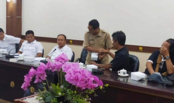Dinilai Melecehkan, Staf Bappeda Diusir Saat RDP di DPRD Jember Dinilai Melecehkan, Staf Bappeda Diusir Saat RDP di DPRD Jember