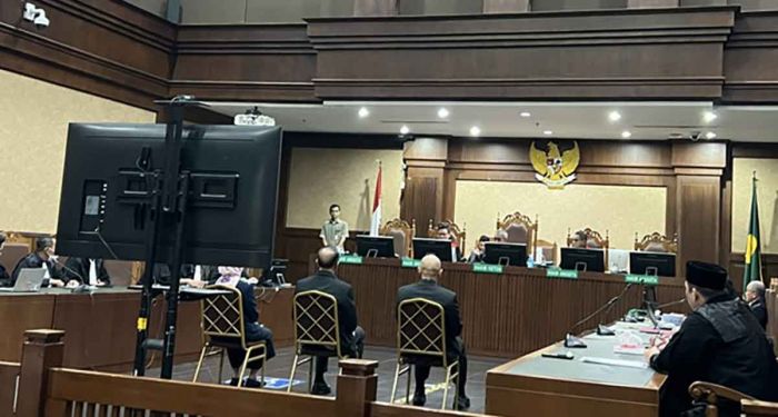 Eks Dirut ASDP Dituntut 8,5 Tahun, Pengacara Sebut Jaksa Abaikan Fakta Persidangan Eks Dirut ASDP Dituntut 8,5 Tahun, Pengacara Sebut Jaksa Abaikan Fakta Persidangan