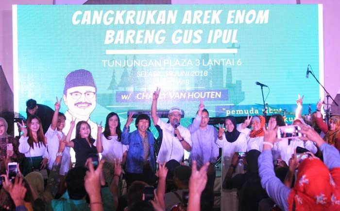 Ini Alasan Milenial Lebih Memilih Gus Ipul-Puti Guntur Ini Alasan Milenial Lebih Memilih Gus Ipul-Puti Guntur