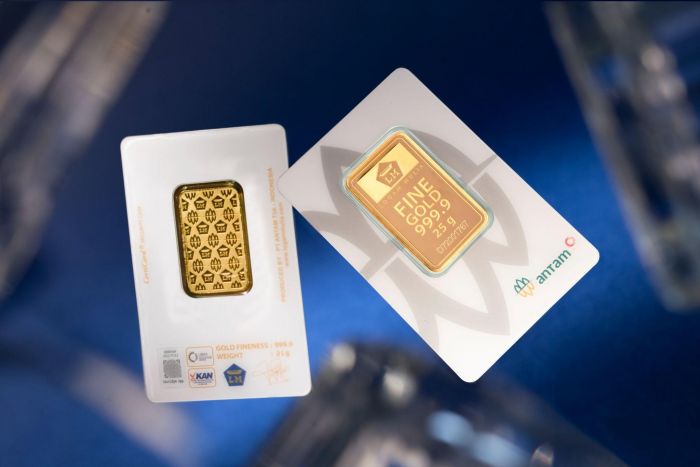 Harga Emas Antam Hari Ini 5 Mei 2024 Stagnan, Cek Daftarnya! Harga Emas Antam Hari Ini 5 Mei 2024 Stagnan, Cek Daftarnya!