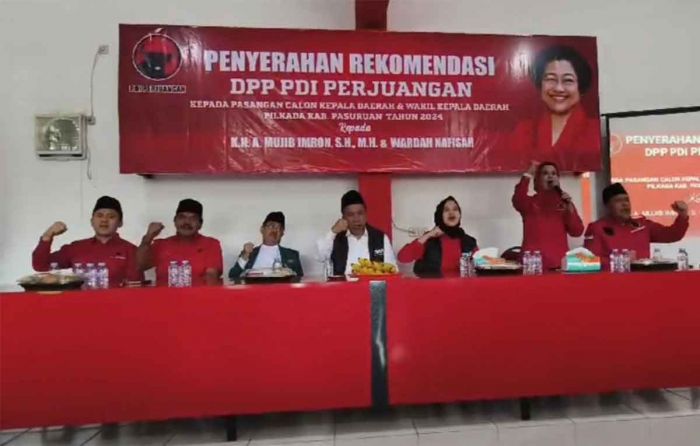Dukungan Gus Mujib-Ning Wardah Semakin Kuat dengan Rekom PDIP Dukungan Gus Mujib-Ning Wardah Semakin Kuat dengan Rekom PDIP