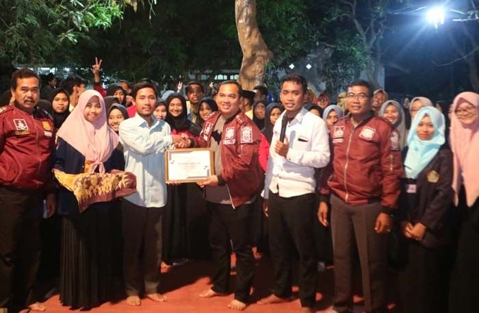 Cangkrukan Bersama Komunitas Public Speaking, Ini Pesan yang Disampaikan Kapolres Bangkalan Cangkrukan Bersama Komunitas Public Speaking, Ini Pesan yang Disampaikan Kapolres Bangkalan